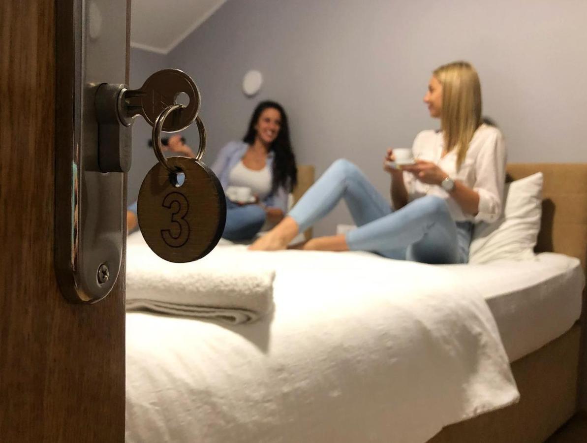 Garni Ideal Zrenjanin Eksteriør billede